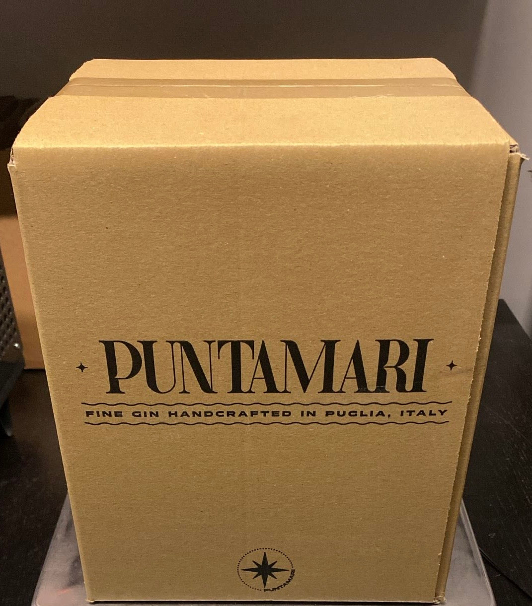 Gin Puntamari, Mediterranean London Dry 1 box/6 bottles (B2B)