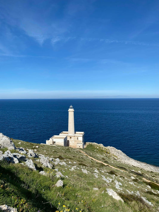 Otranto in un sorso: Il Faro di Punta Palascìa e la magia a Sud-Est